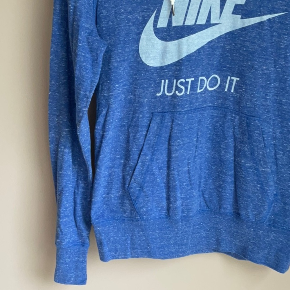 Nike Lightweight Women’s Hoodie Blue M - Picture 2 of 6